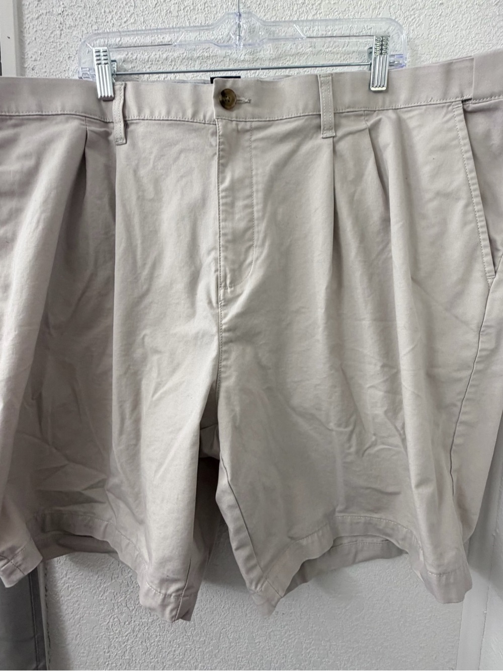 Croft & Barrow Pleated Khaki Chino Shorts - Men's Size 50 - Big & Tall